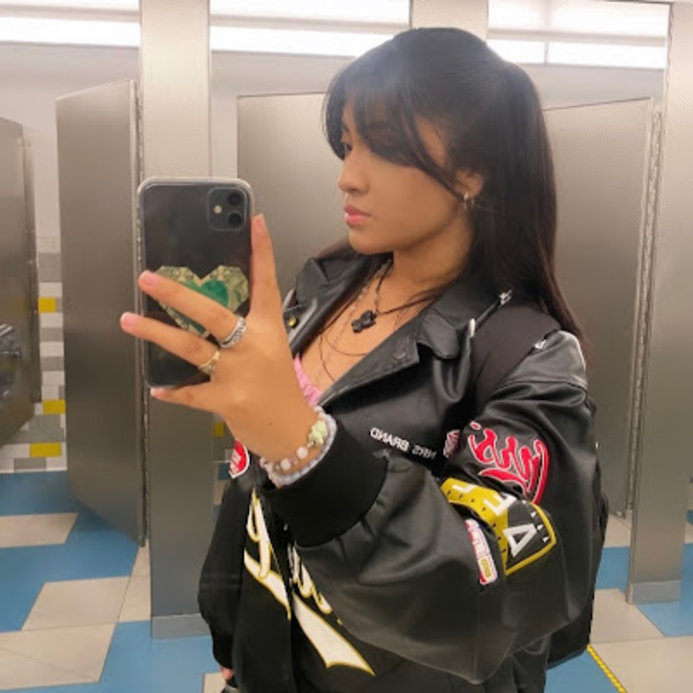 Meet your Posher, Jazmin